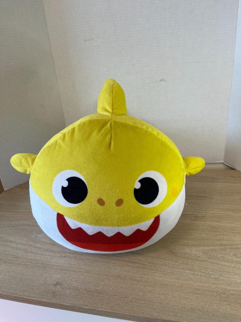 Nickelodeon Baby Shark Plush 18" Large Plushie Soft Animal Yellow Pillow